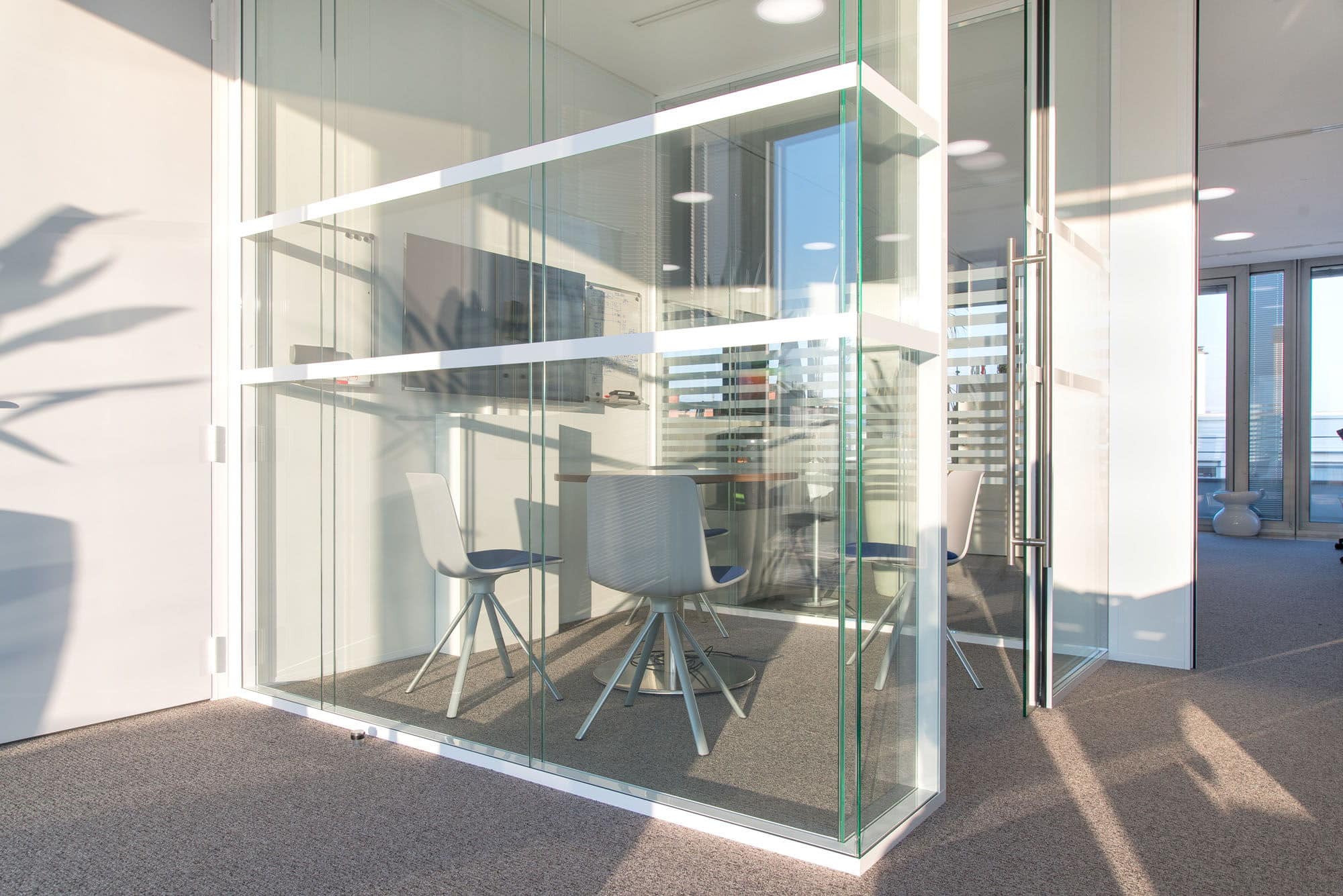 Photo espace bulle de réunion après l'aménagement de bureau chez Talensoft